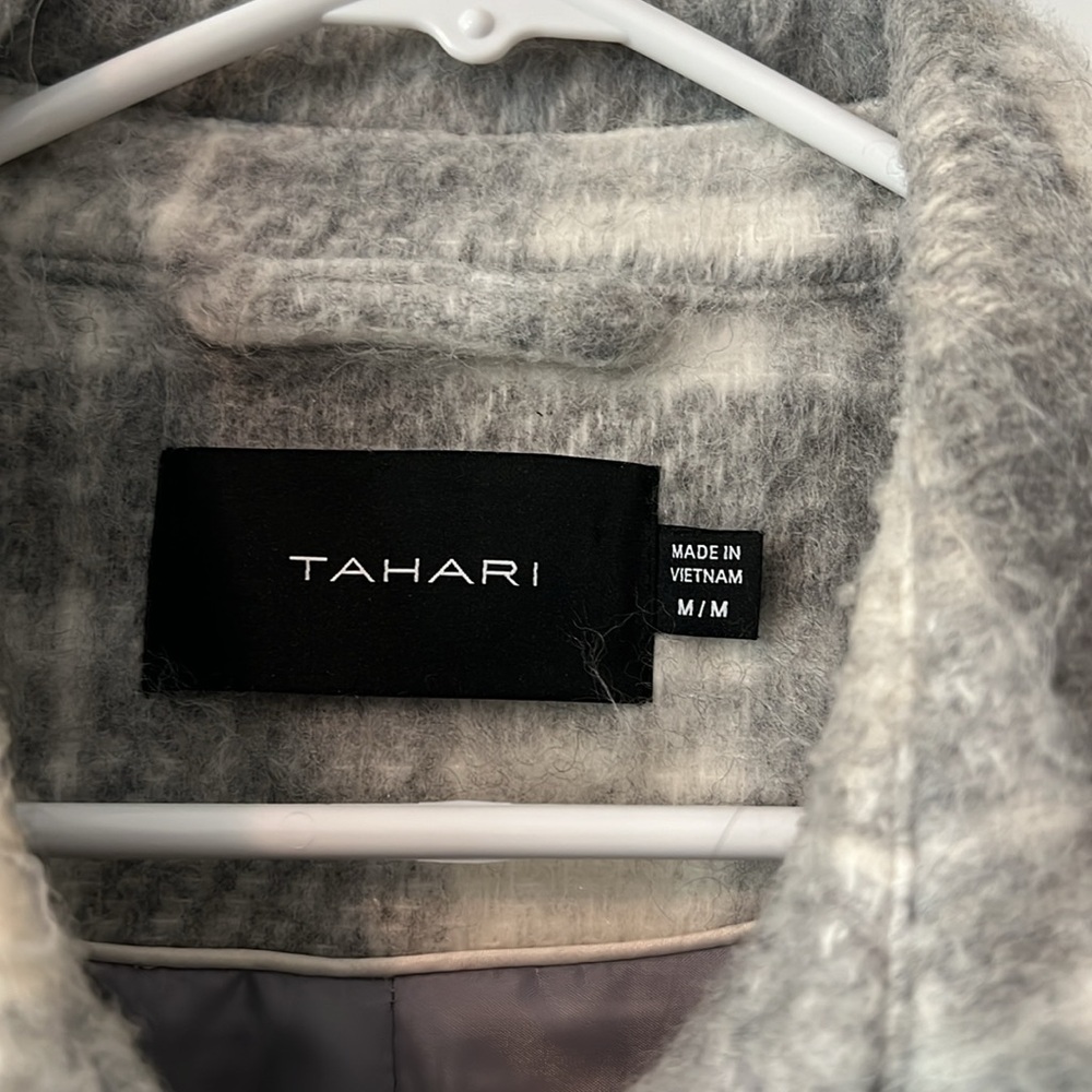 Gray winter coat - Picture 3 of 4